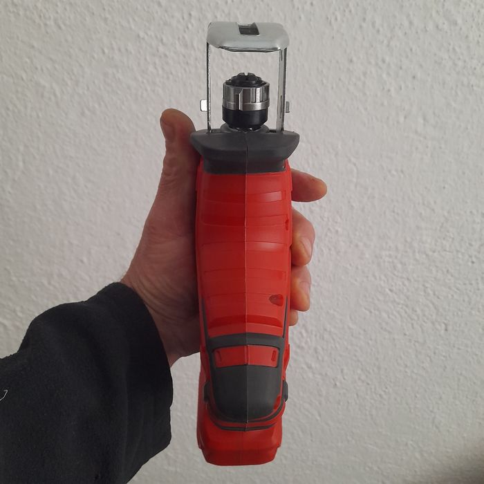 Продам шабельну пилку мілуокі.Нова, в користуванні не була.