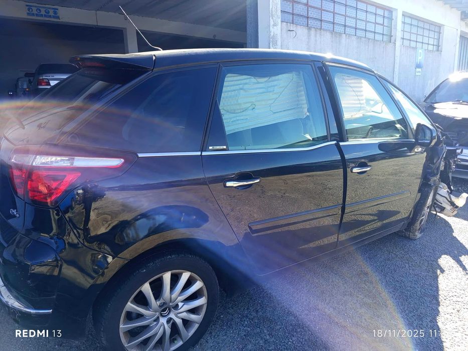 Para peças Citroen C4 Picasso 1.6 Hdi ano 2011