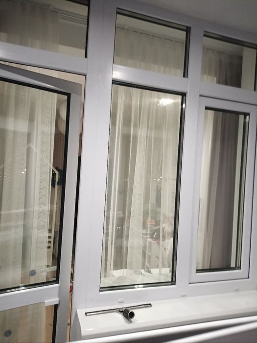 КЛІНІНГ МИТТЯ ВІКОН У КИЄВІ — швидко, чисто, без розводів!