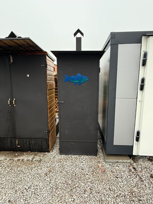 SPRZEDAM nową solidną wędzarnię