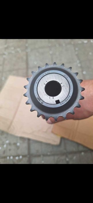 Распредвалы распредвал Volkswagen Passat B5 Skoda 1.8 ADR AGN APT