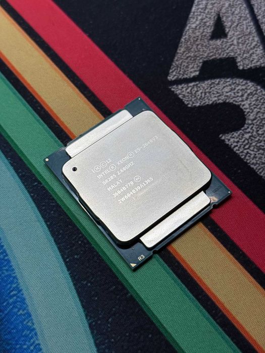 Procesor CPU Intel Xeon E5-2640 v3 | 8 rdzeni / 16 wątki | LGA2011-3 | Energooszczędny | X99 | DDR4 ECC