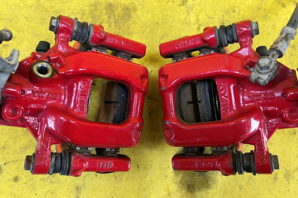 Zacisk Hamulcowy Prawy Lewy Tył VW Golf VI GTI Superb II Yeti Leon