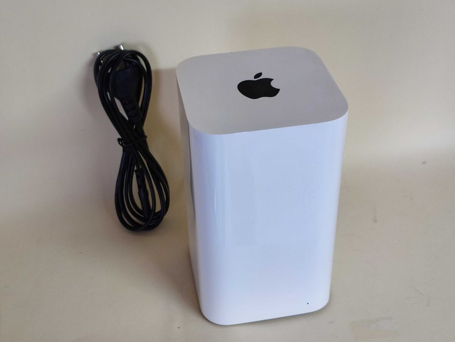 Apple A1521 airport Router