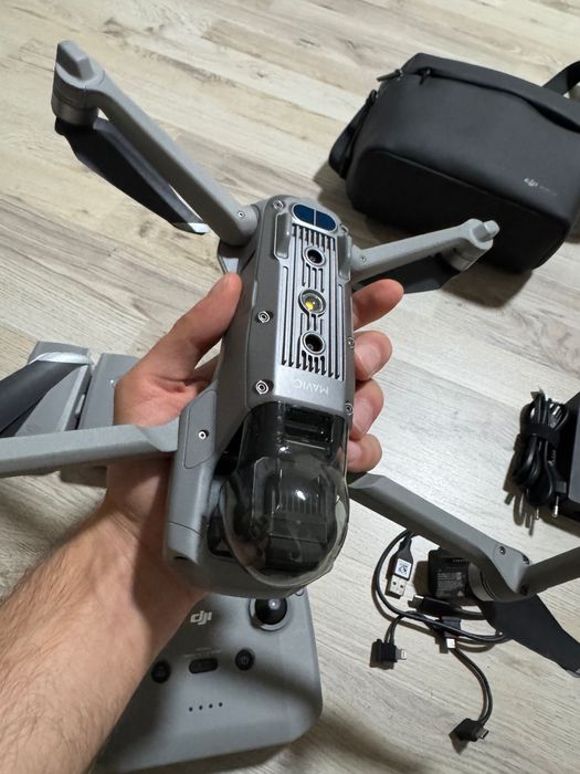 DJI Mavic Air 2 Fly More Combo