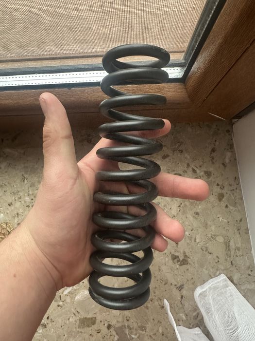 Sprezyna do dampera 225x3.5 rockshox itp.