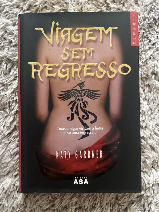 Livro ‘Viagem Sem Regresso’