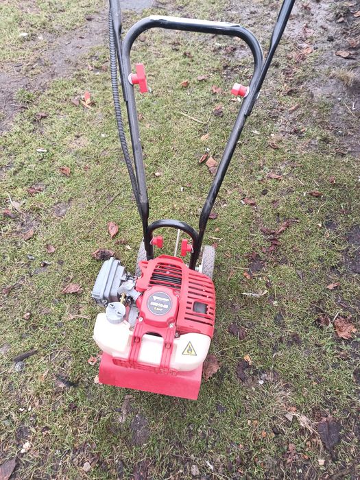 продаж бензоінструменту