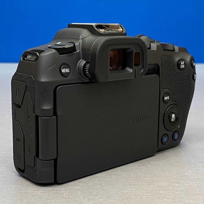 Canon EOS R8 (Corpo) - 24.2MP