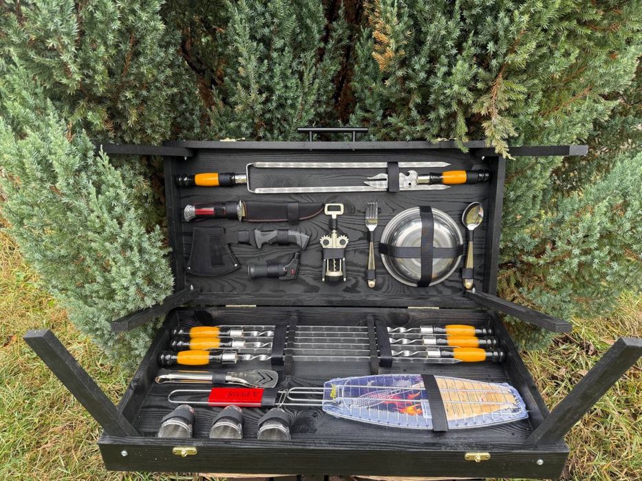 Набор шампуров на подарок мужчине в деревянном кейсе