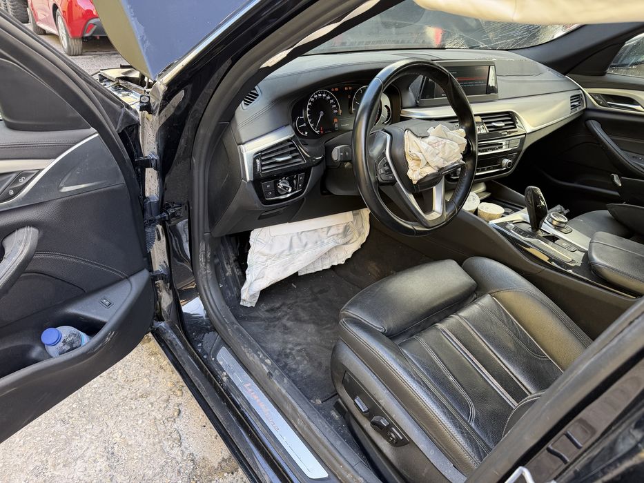 Carro trabalha e anda vendido no estado que se encontra