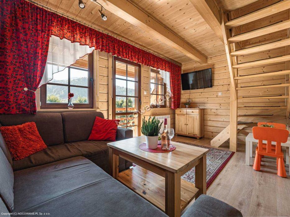 DOMKI NA WCZASOWEJ :)apartament domek Szczyrk jacuzzi  sauna centrum