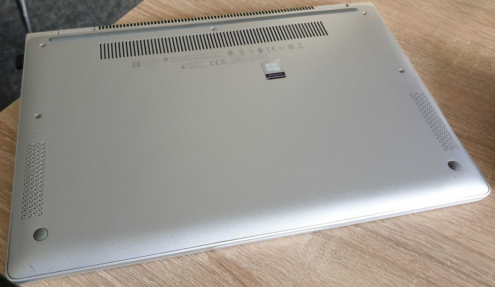 HP EliteBook x360 1030 G2, touchscreen, 4G/LTE, Bluetooth, 8/256