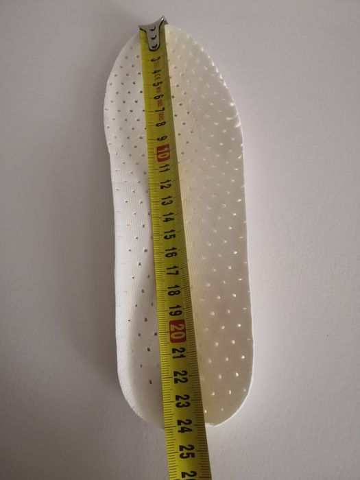 Buty sportowe - bardzo wygodne - roz. 38 Praktycznie nowe.