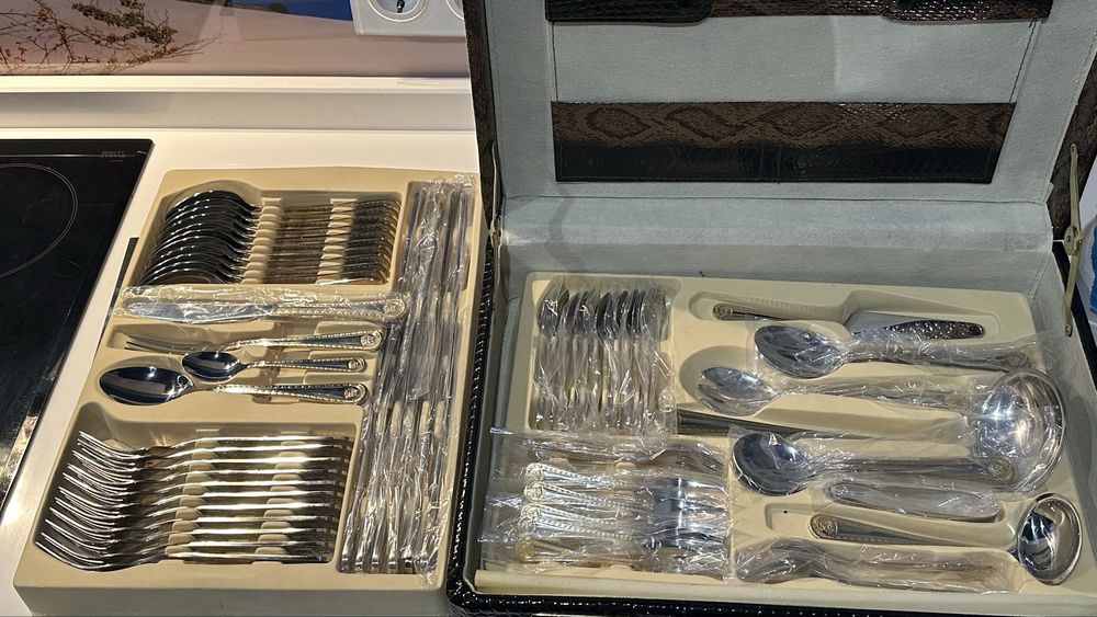 Набор ложек вилок