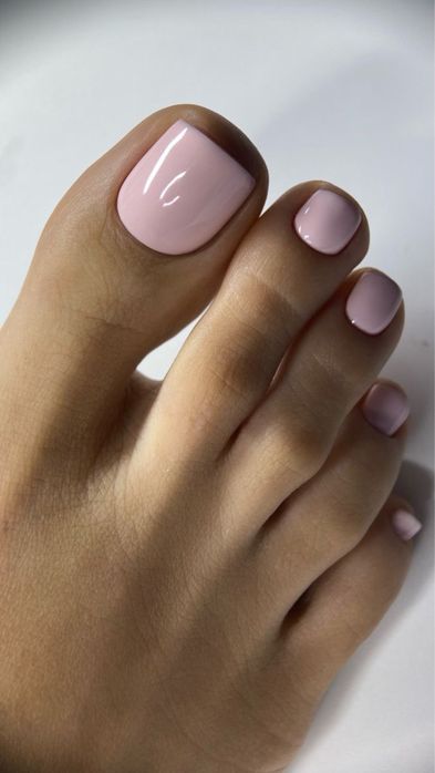 Manicure / pedicure