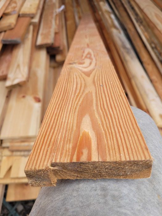 Deska Suszona heblowana 2x9 cm Modrzew gładka