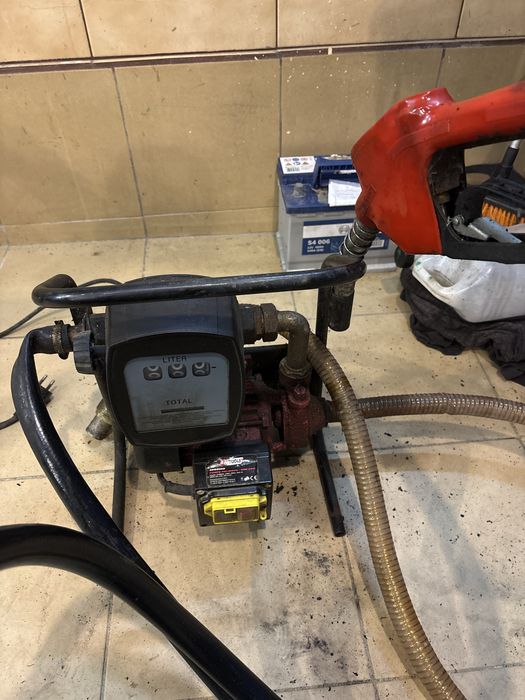 Pompa paliwa AWTools (model AW85000 / CYB600, moc 600 W