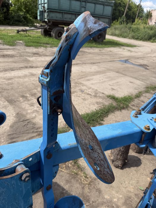 Продам оборотний плуг Lemken Juwel 7 M 4+1 N100, 2018 року