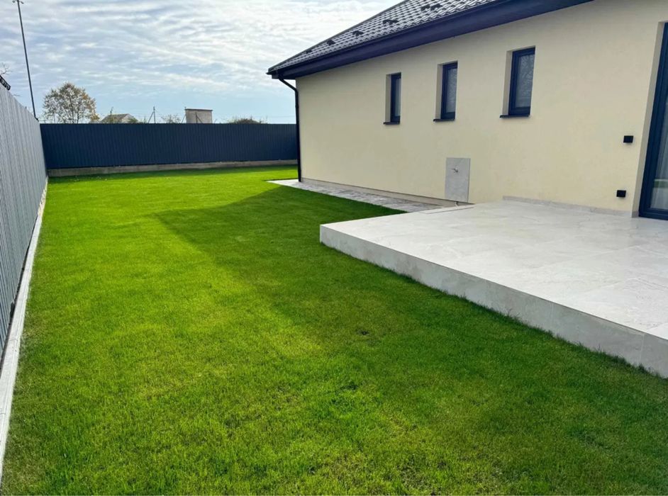 Продаж чудового дуплексу з ремонтом в Минаї