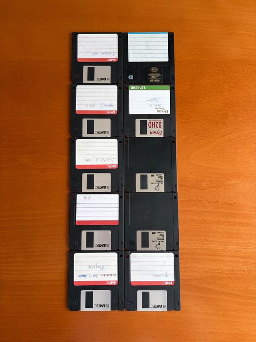 Dyskietki 3.5” 1.44 MB używane 10 sztuk