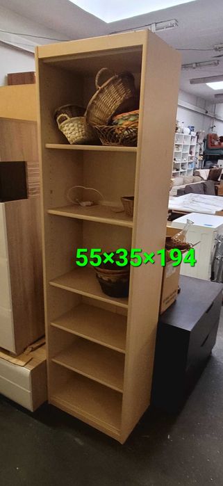 Regał wysoki. Możliwy transport