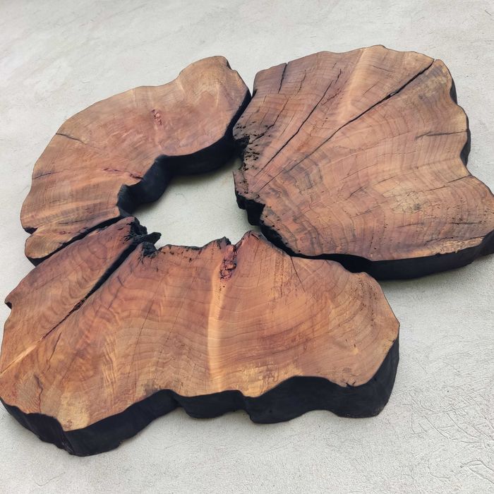 Мегакрутезні дерев'яні панно