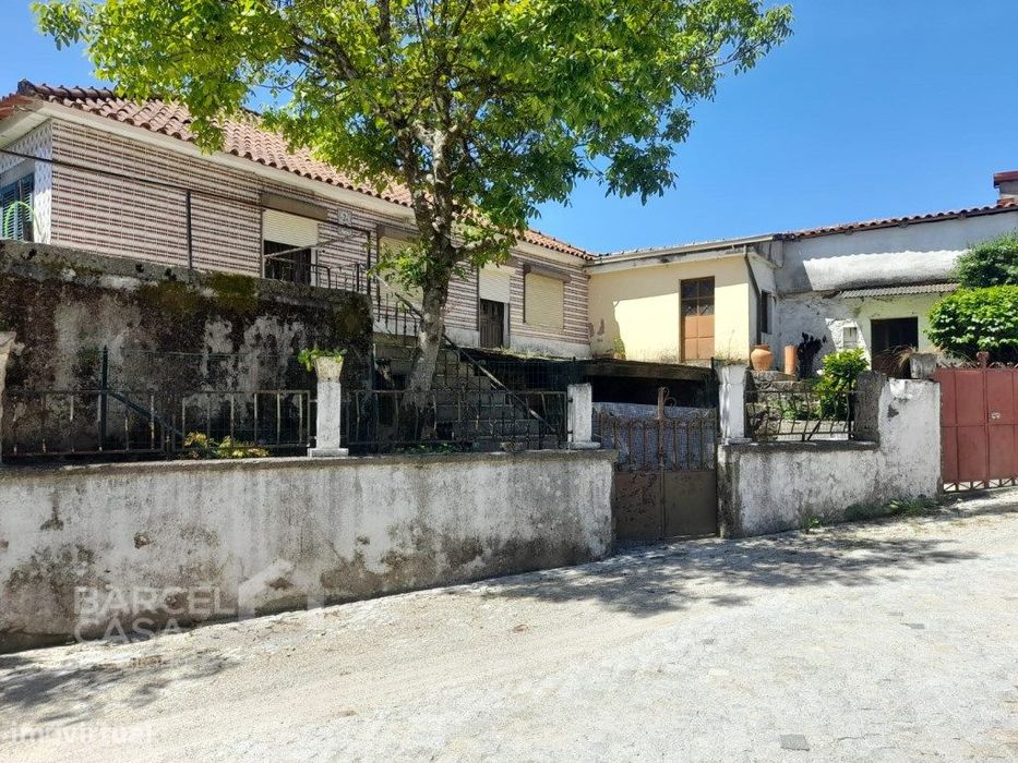 Terreno junto ao Rio Neiva em Panque - Barcelos