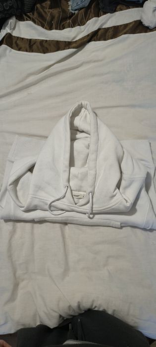 Biała bluza z kapturem  Reserved Coquette