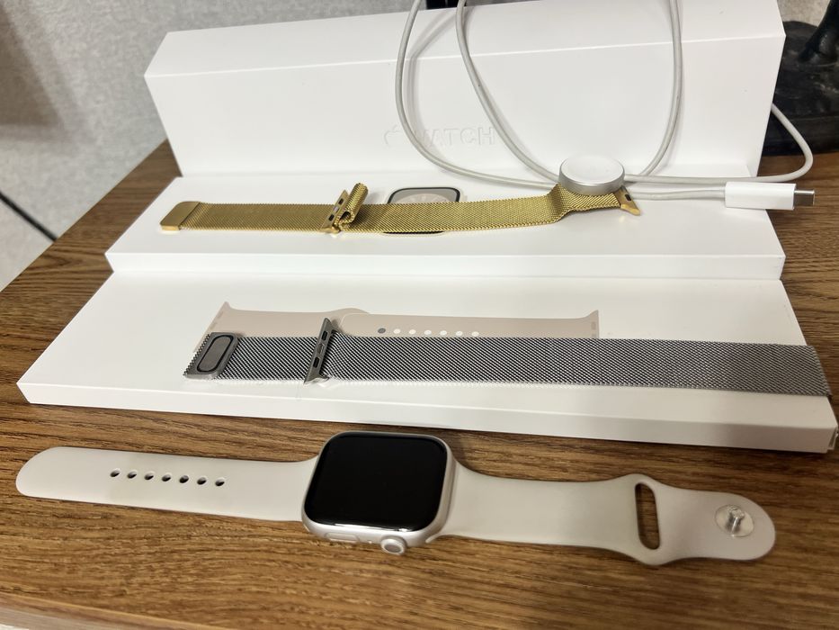 その他 Apple Watch Смарт-часы Apple Watch SE (2024) GPS 44mm Midnight Aluminium Case