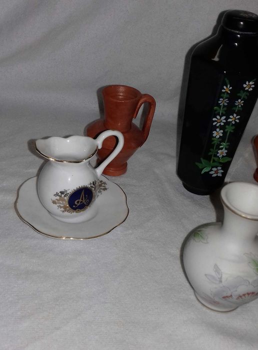 Miniaturas em Porcelana