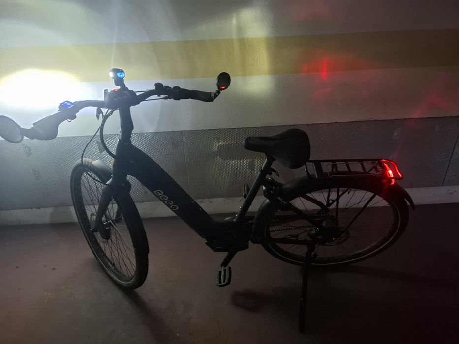 Bicicleta elétrica Beeq E800