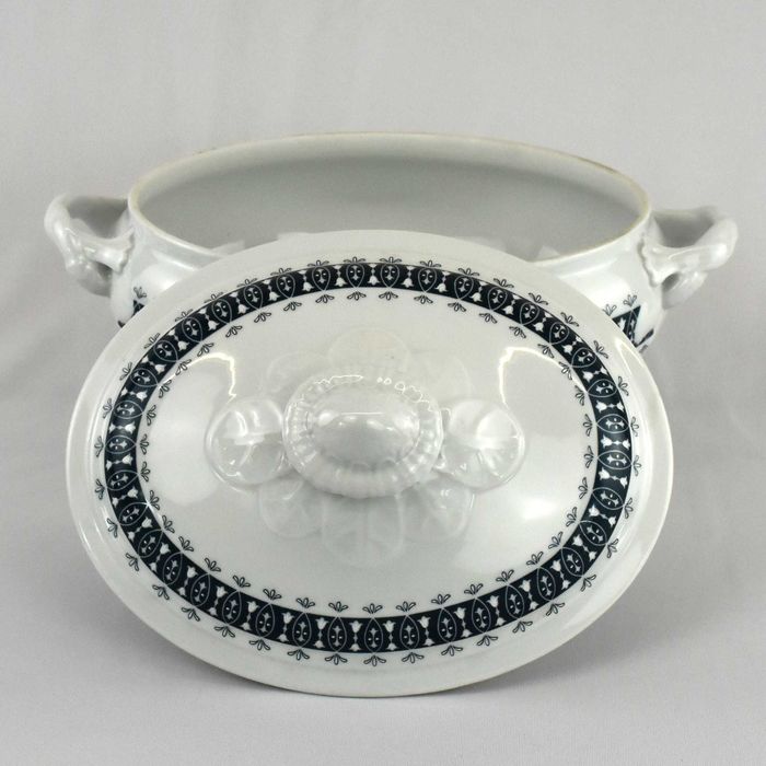 Terrina com tampa Porcelana Vista alegre