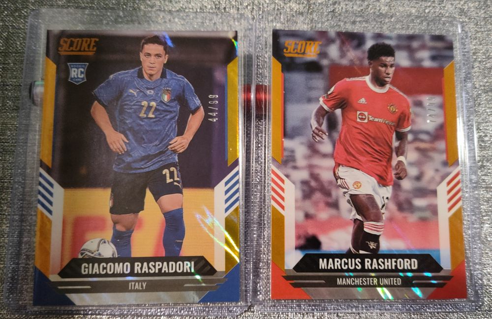 Panini SCORE FIFA 2021-22 - Karty numerowane/specjalne LIMITY