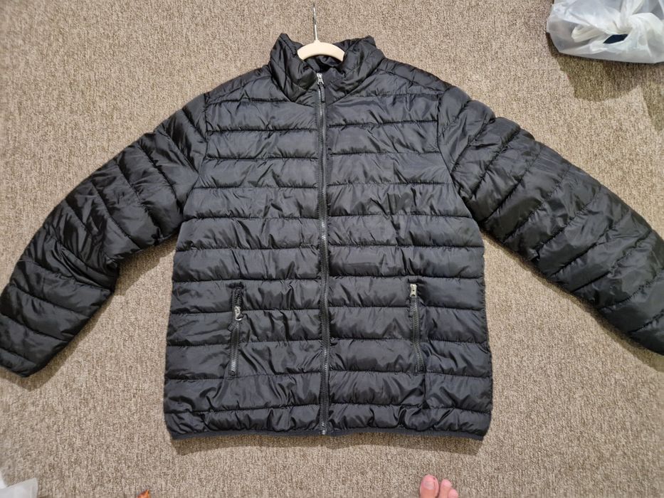 Стьобана чоловіча куртка 54 розмір нова