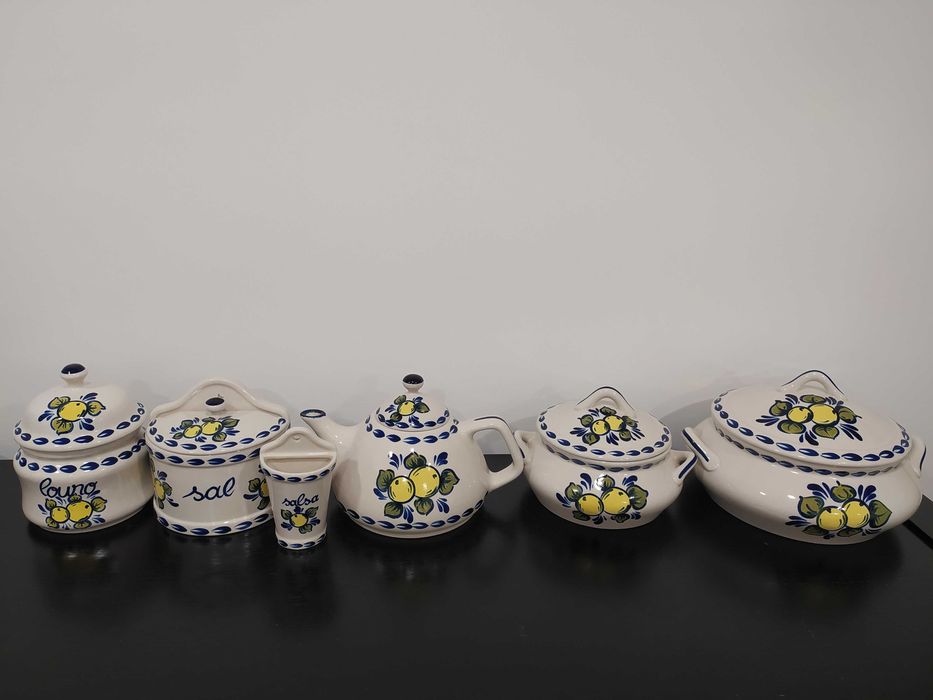 Loiça pintada à mão