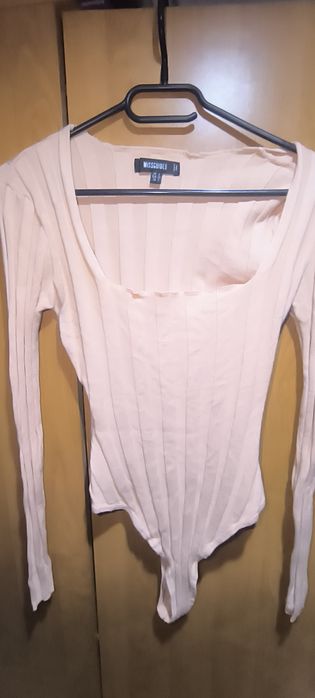 Body pudrowy róż brzoskwiniowy  sweterkowe