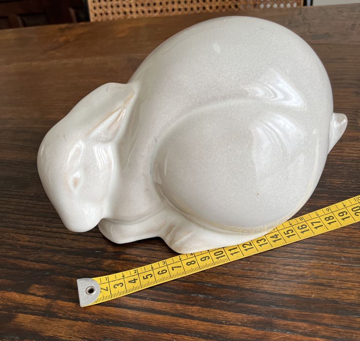 Dois coelhos para decoração