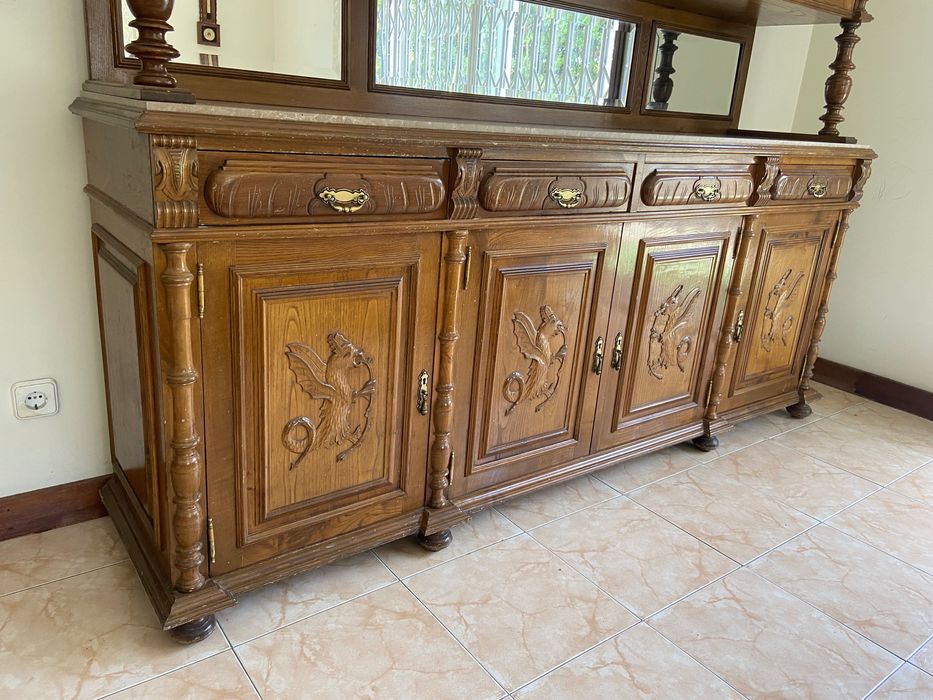 Móvel de Madeira - Cristaleira c/ espelho