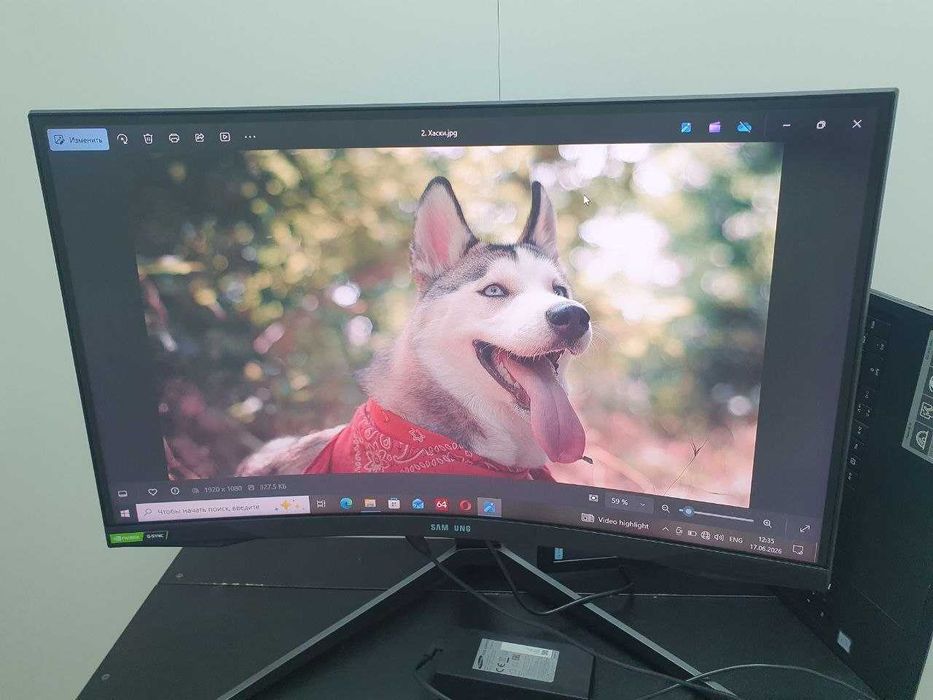 Монітор Samsung Odyssey G7 LC27G75TQSIXCI