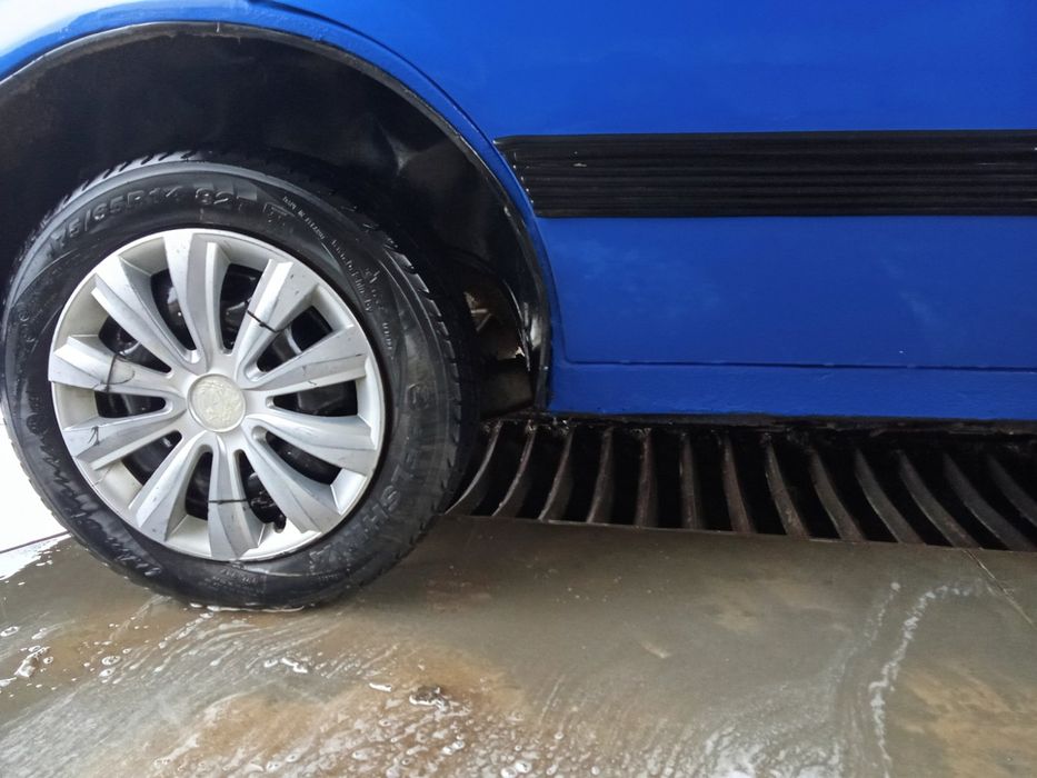 Продам  автомобіль