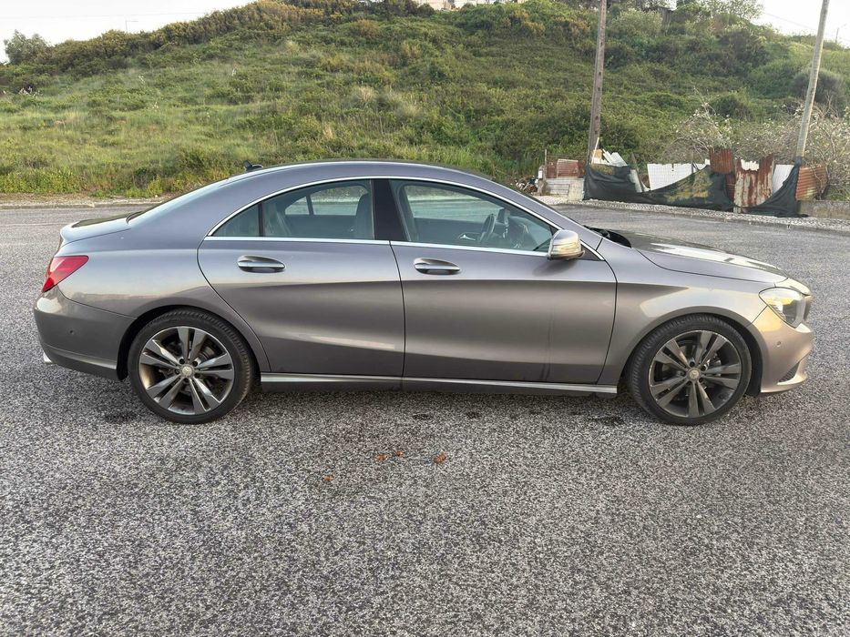 Mercedes-Benz CLA180d
