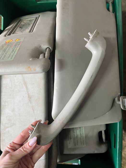 Сонцезахисний козирок ручка Nissan Navara D40 Pathfinder R51 L200