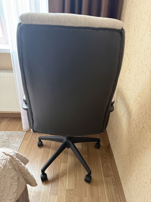 Крісло офісне MARBJERG