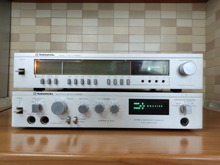 Тюнер Radiotehnika Т-101-стерео