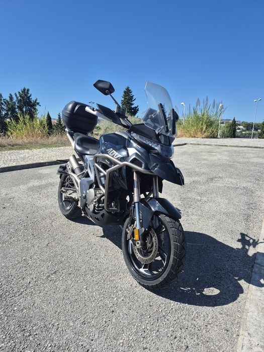 Zontes T310 ADV 2019 – 13.500 km, com mala, revista