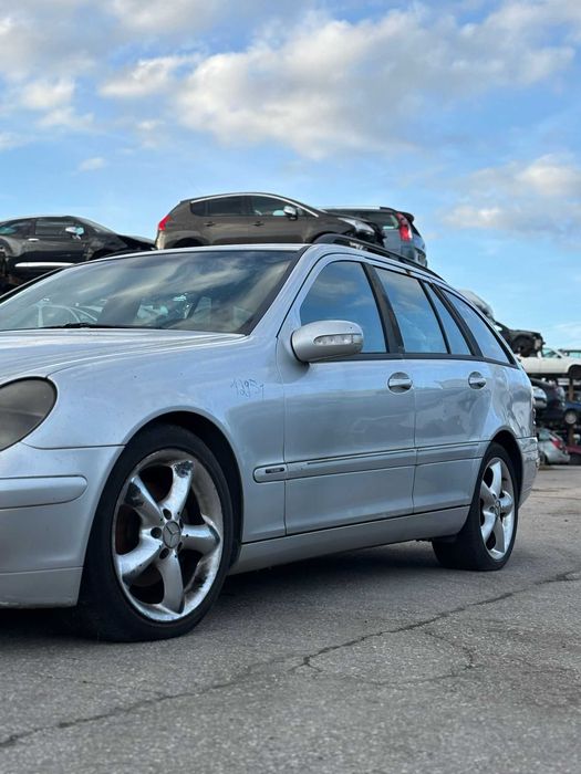 Mercedes C 220 CDI para Peças