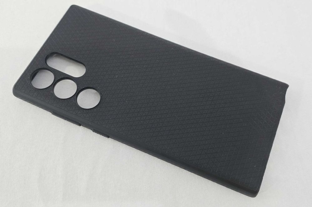 Capa Spigen Liquid Air Samsung Galaxy S22 Ultra