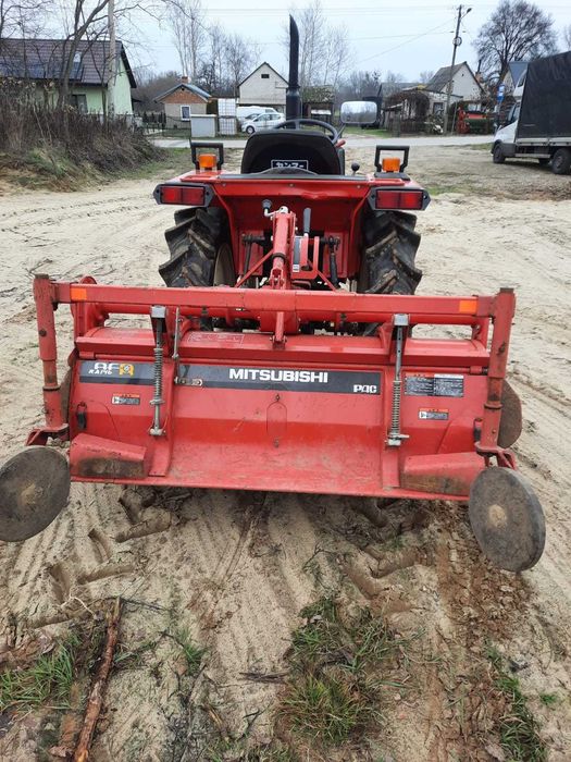 Mini traktor Yanmar F18