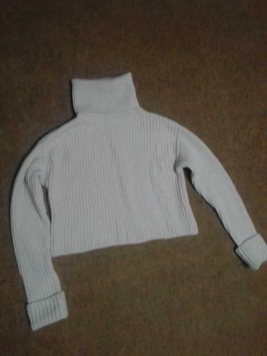 Свитер H§М женский укороченный (кроп)wool/cashmere.